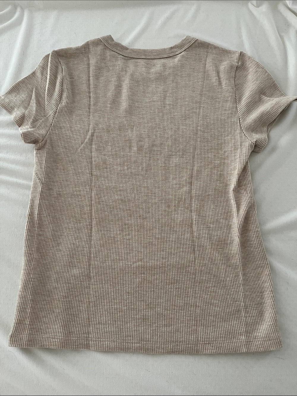 American Eagle and Abercrombie Ribbed Thermal Tee Trio - Black, Beige, Cream - Picture 5 of 7
